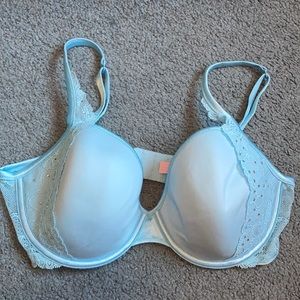 Victoria’s Secret Baby Blue Bra